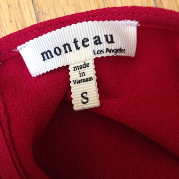 Gorgeous red Monteau romper - Picture 3 of 3